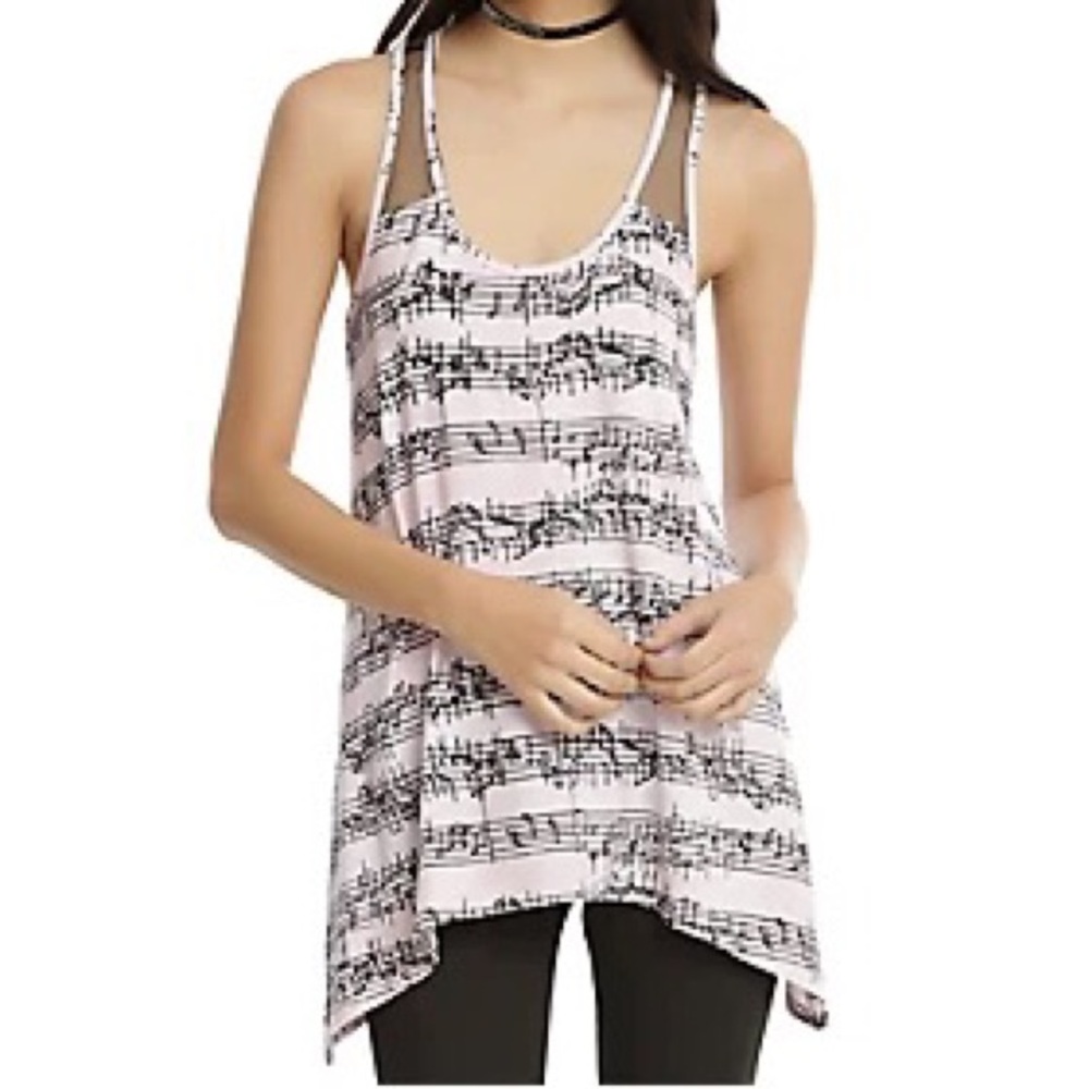 HOT TOPIC 🌓 Midnight Hour 🌗 Blush Pink Music Note Sharkbite Tank Top XS